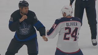 Ryan Reaves Drops 🥊 Gloves 🥊 With Mathieu Olivier