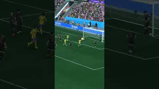header by CR7 after a corner🥅⚽️🎮