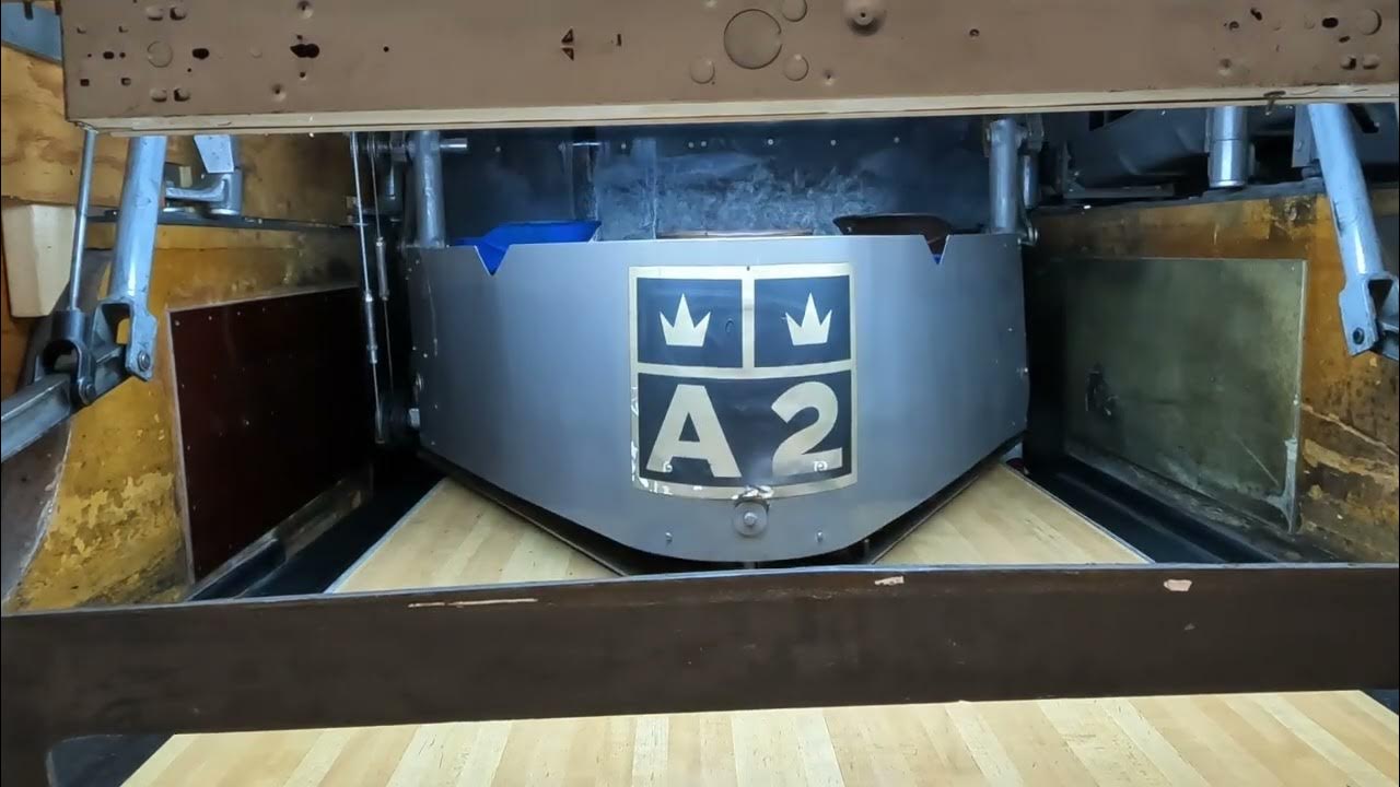 Bowling Pinsetter Up Close Brunswick A2 Alfonso Carrington III