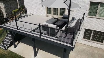 Deckorators Voyage Decking / Deck Cable Railings