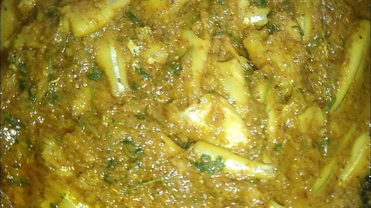 মোলান্তি মাছের চরচরি—ঝাল ঝাল ঘরোয়া স্বাদে ভাত শেষ হয়ে যাবে টেরই পাবেন না 