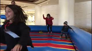 Lina Ile Tima Zıp Zıp Parkta