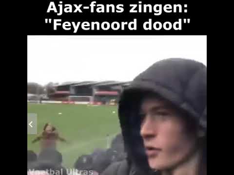 Ajax supporters voor laaste training klassieker