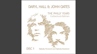 Video thumbnail of "Daryl Hall & John Oates - Back In Love Again"