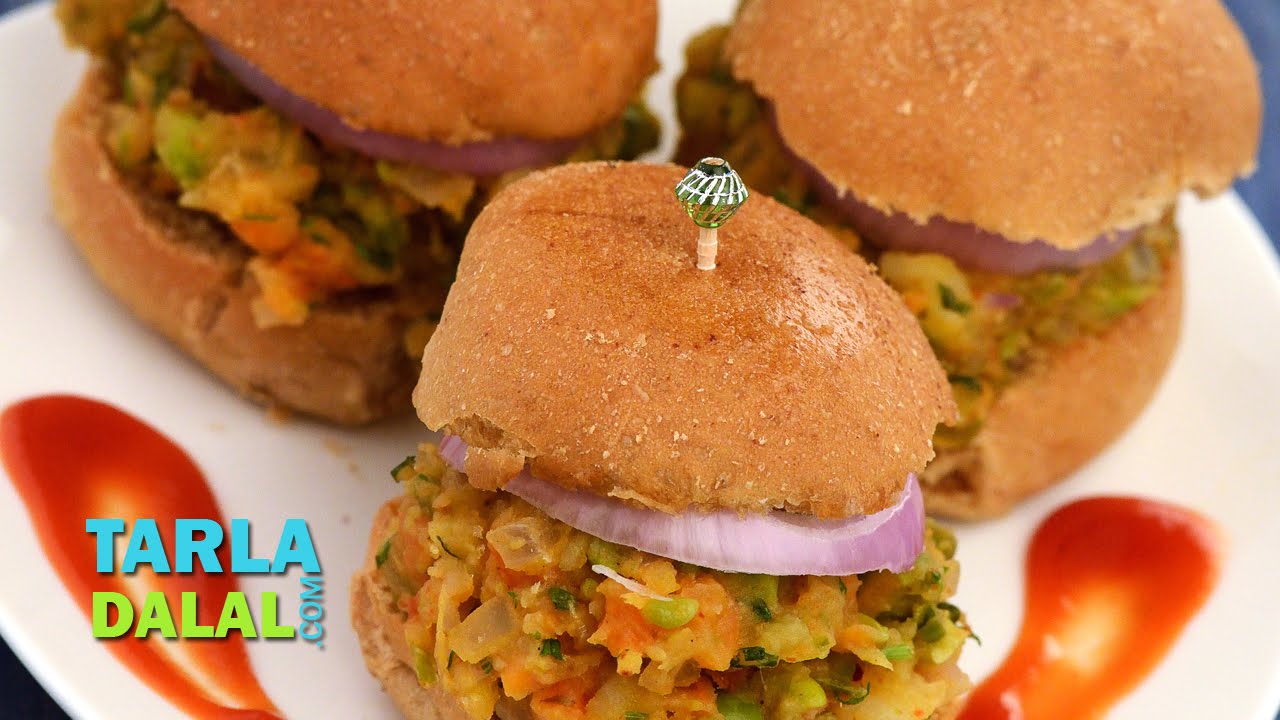 मिनी पाव भाजी बर्गर (Mini Pav Bhaji Burgers) by Tarla Dalal