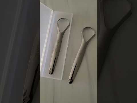 Review GuruNanda Stainless Steel Tongue Scraper
