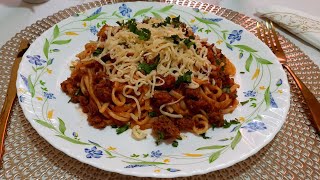 spaghetti à la sauce bolognaise طريقة تحضير سباغيتي بولونيز الإطالية الشهيرة باللحم المفروم