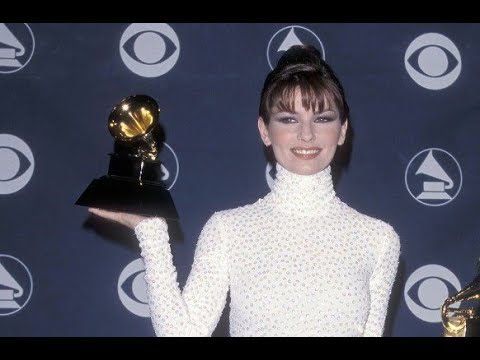 42nd Grammy Awards : Best Female Country Vocal : Man! I Feel Like A Woman! – Shania Twain