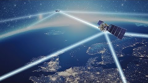 HOW DO WE COMMUNICATE WITH SPACECRAFTS? 🚀❓