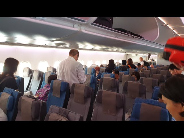 Boarding Singapore Airlines New Economy Class Cabin Airbus