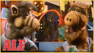 Alf Misses His Love  His Home Planet   S1 Ep7 Clip