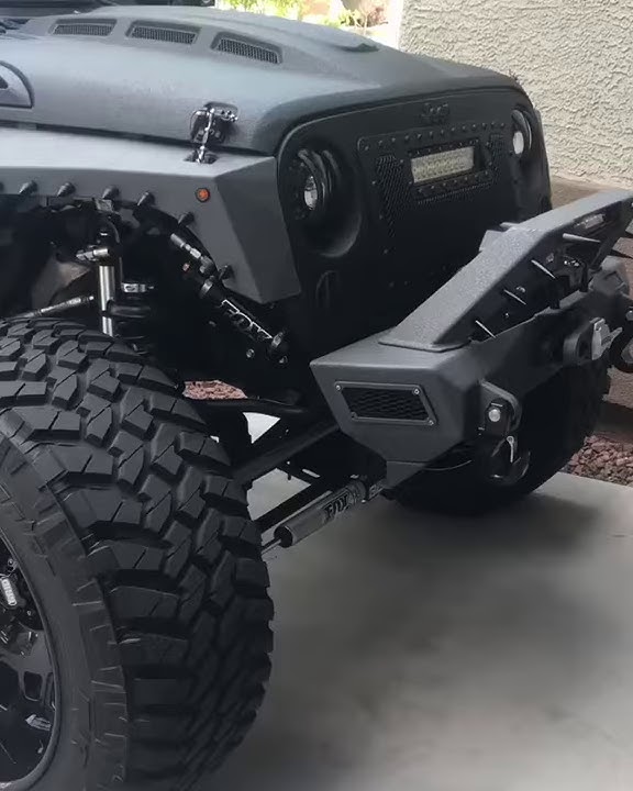 Wrangler - whatsapp story
