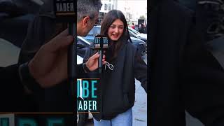 Ekrem İmamoğlu’na hakkımı helal etmiyorum diyen teyzeye genç kızdan cevap