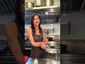 23/3/26: Ricette da Napoli "🥓 Guanciale, 🫑 Peperoni e 🦐 Gamberi. Mo vir c t facc! 🥰"