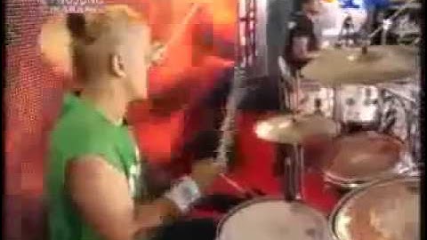 Launching Album Energi KOTAK feat Sandy PAS Band - Kerabat Kotak [LIVE].flv