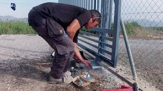 Como colocar un motor de puerta corredera