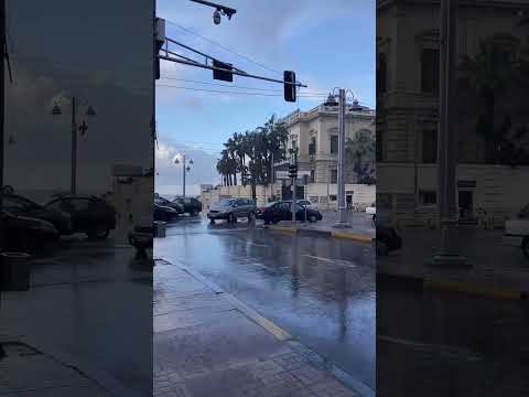 والناس في عز البرد يجروا يستخبوا اليسا