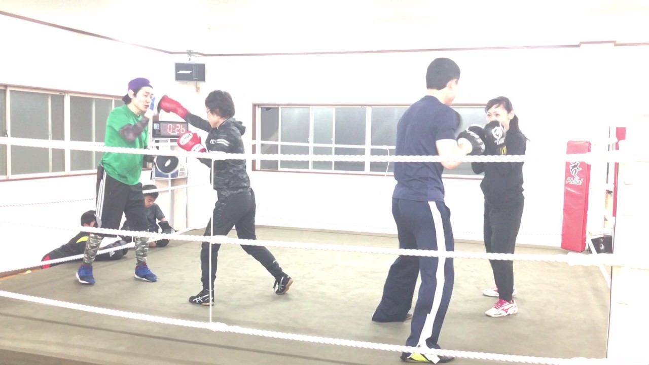 フィリアボクシングジム バランスエクササイズ 松原天美ジム ミット打ち3 YouTube フィリアボクシングジム バランスエクササイズ 松原天美ジム ミット打ち3 YouTube