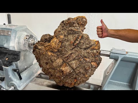 Woodturning – Giant