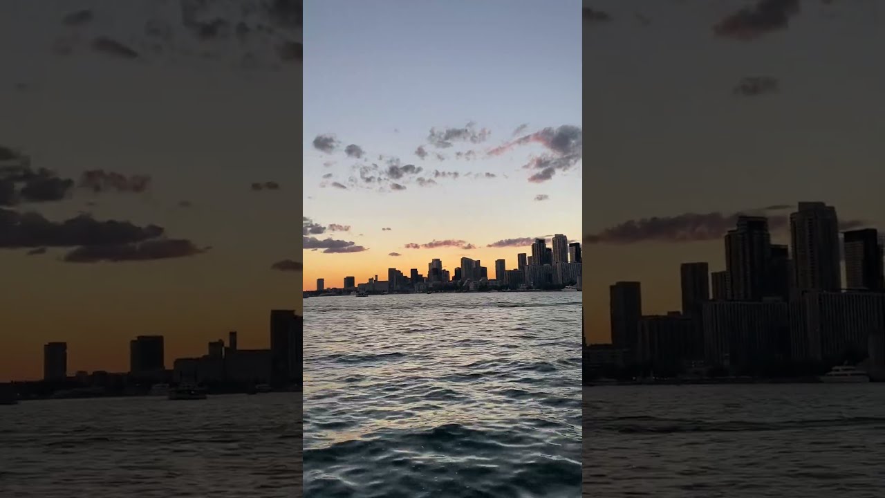 Toronto Islands Ferry Sunset Torontoskyline Torontoislands TDOT Cntower