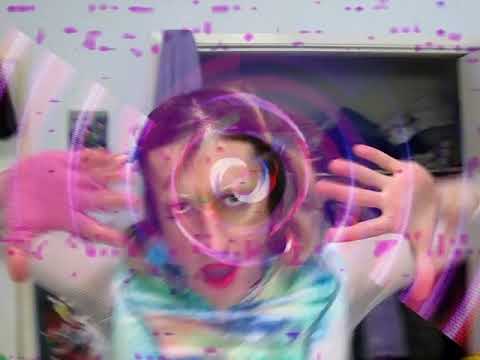 在 YouTube 上觀看「Funny Death & radish - bubbles (feat. Meatless Deluxe) (Official Video)」