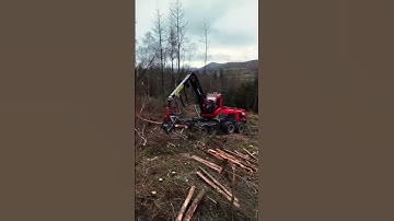 Komatsu 901XC with smart crane technology - On demonstration