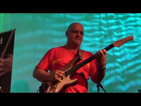 Frank Gambale and Alain Caron v band musikmesse 2009 part 3