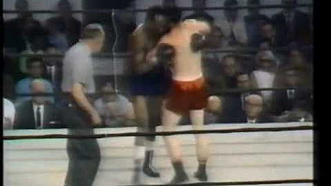 Bob Foster KO4 Andy Kendall Part 1/2