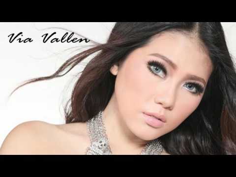 Via Vallen - Mendem Kangen (Lyric)