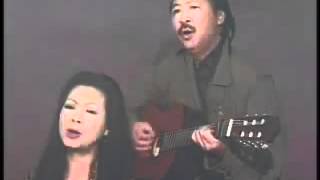 Video voorbeeld van "Khanh Ly Xin Doi Mot Nu Cuoi   Video QuanNhacVang Com"