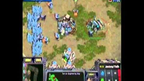 Korean Air OSL 2010 S2 Finals Jaedong vs. Flash (pt.1/4)