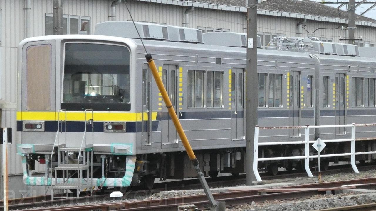 東武 ワンマン20000系列 21411F 青帯＋黄色で屋外留置】館林津覇 20000