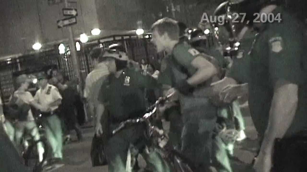 August 27, 2004 RNC NYC Critical Mass - mass arrests