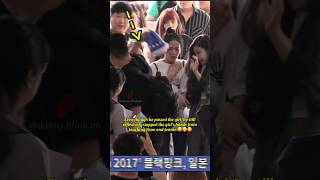 Jisoo&Jennie's reaction when they saw the bodyguard throw the girl #shorts #blackpink #jennie #jisoo