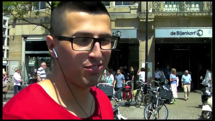 Stan Twitter: ''Lady Gaga, Edge Of Glory'' *does a spin and walks off*