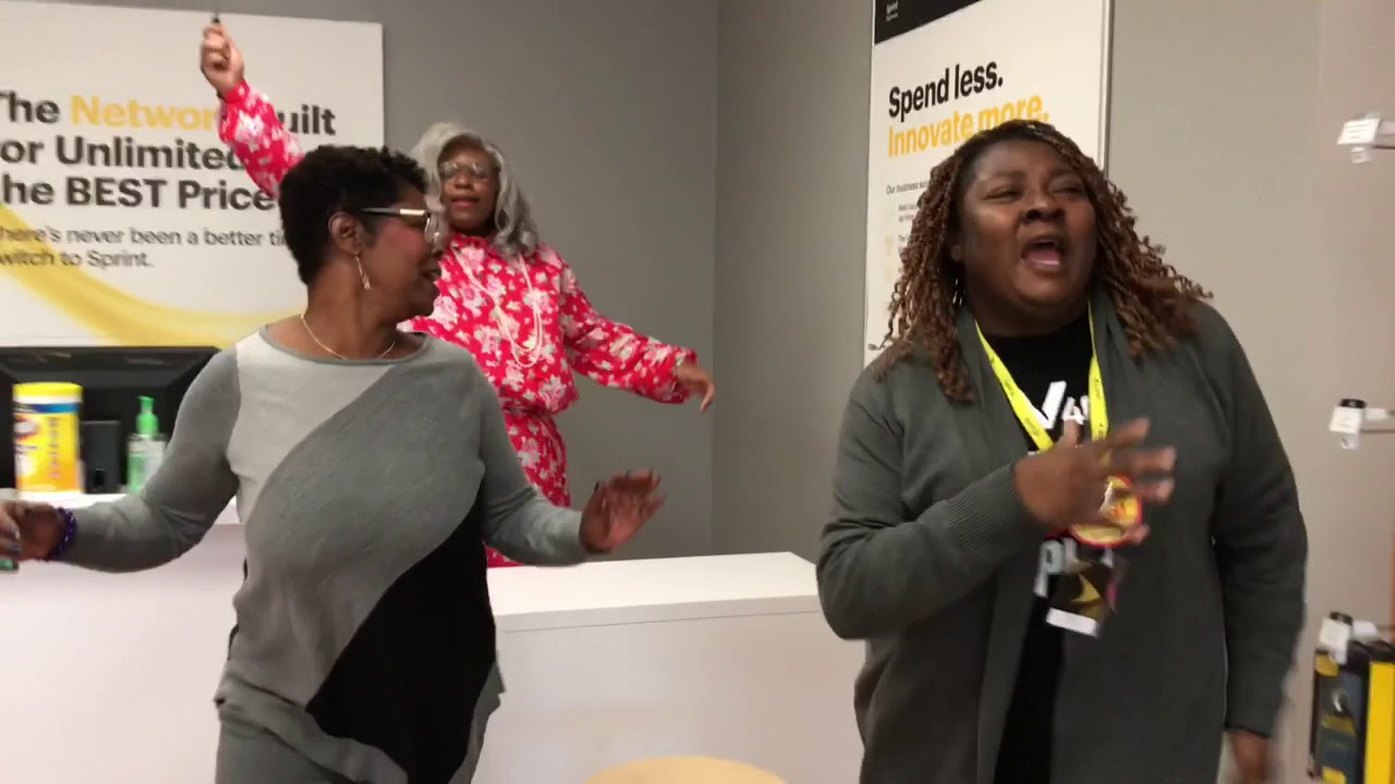 Phone Madea Madea Gets A New Phone PARODY - YouTube