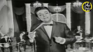 Düğün Gecesi - Ağla Gitar Çal Gitar - Zeki Müren