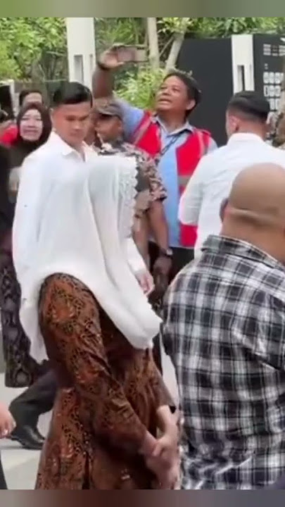 Presiden Prabowo dan Ibu Titiek Soeharto kunjungi Sarinah di Thamrin Jakarta Pusat