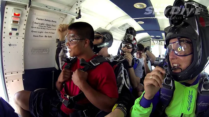 Bryan Delos Santos's Tandem skydive!