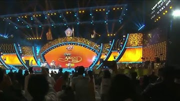 Akshay Kumar, Ajay devagan, ranvir Singh and Rohit Shetty dhamakedar performance in award show