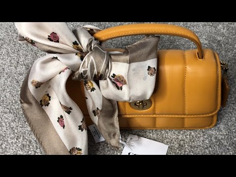 COACH Horse & Carriage Tea Rose Print Silk Bandana #coach #coachoutlet #coachscarf #unboxing