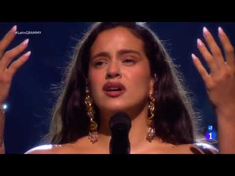 Rosalia "Se nos rompió el amor". Latin Grammy 2023