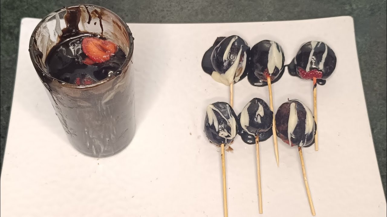 Chocolate Covered Strawberry 🍓.#trending#viral#Ramdan#snacks#dessert#yummmmy#chocolate#sweet#youtube