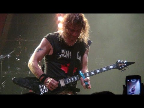 Anvil : Metal on Metal @ De Kreun by Jan Vervaeke (Alcatraz Clubshow)