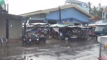 Chợ chưa làm xong, dân đã bức xúc