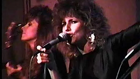 80's Girl Rock Band Live - Original Rock Songs