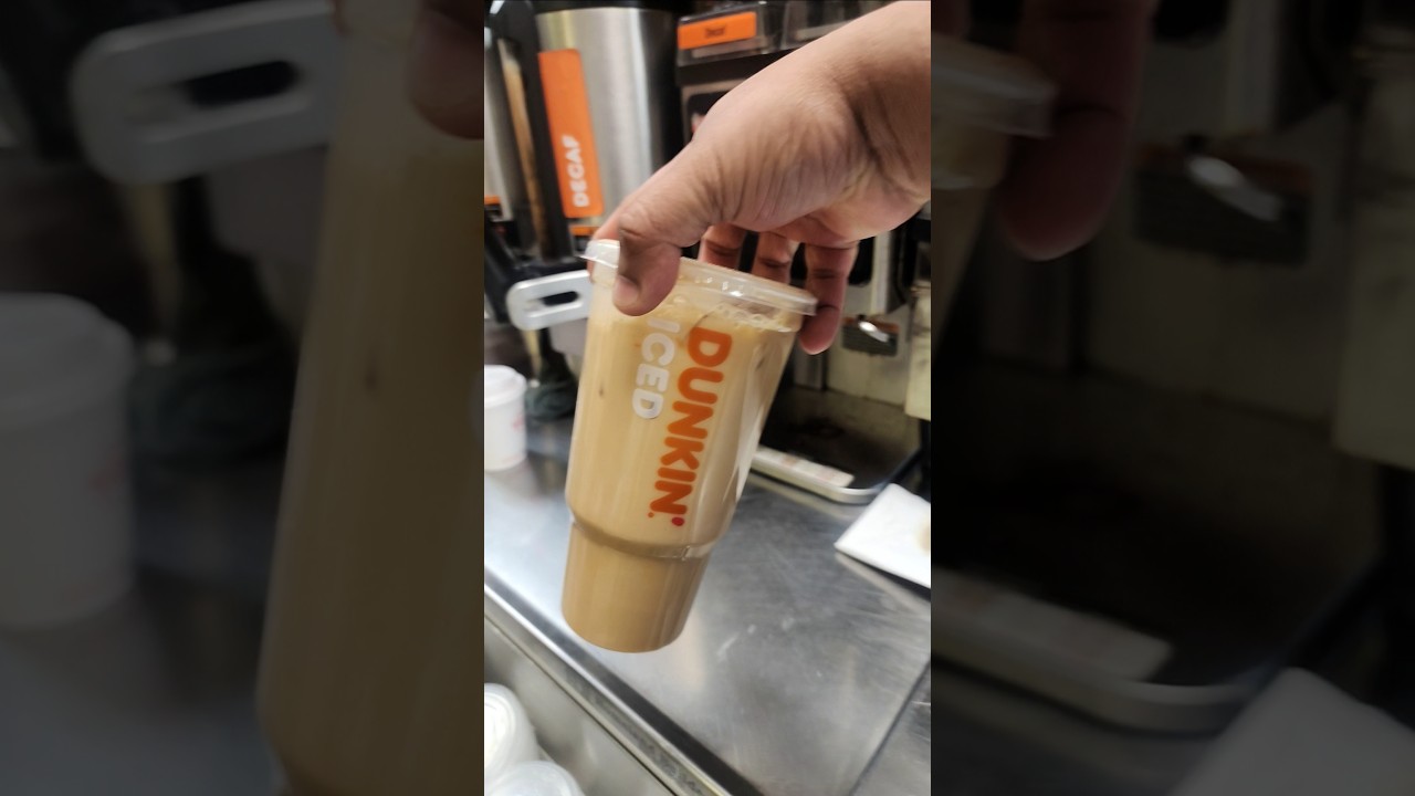 Sweet Vanilla Iced Coffee With Cream  