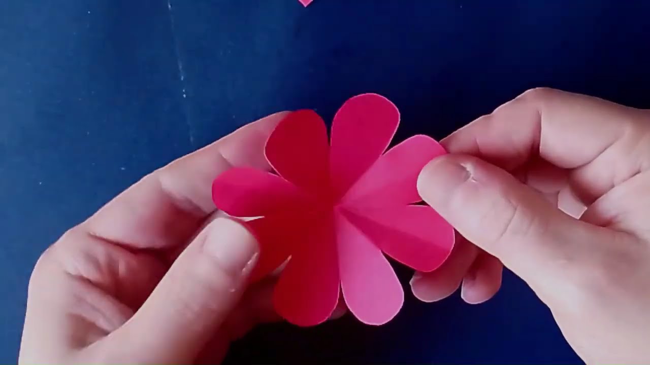 Super einfache rot- weiße Blüte aus Papier basteln | short version