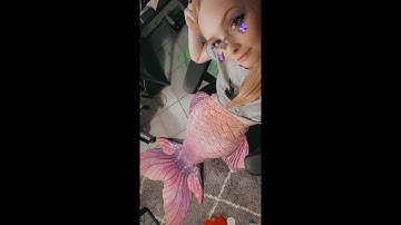 🧜🏻‍♀️ I’m a Mermaid!! | FinfolkProductions Tail Unboxing