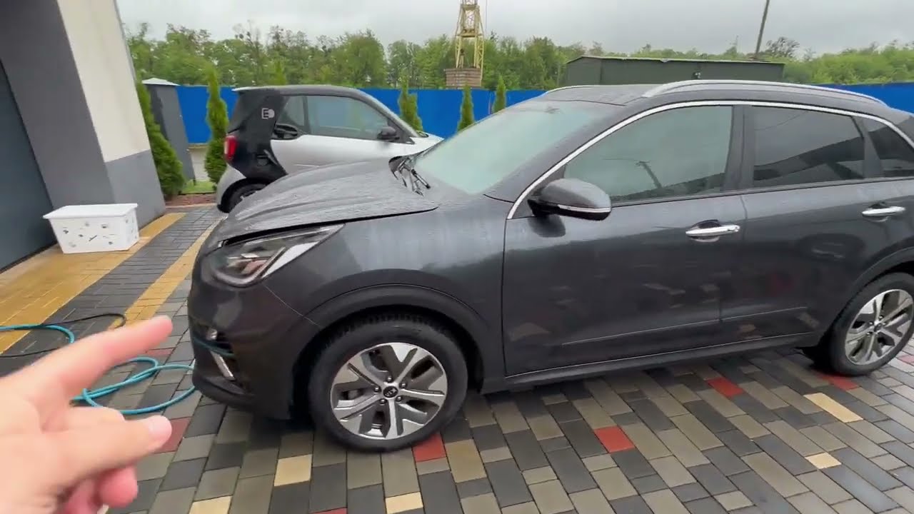 Kia e Niro коротка інструкція з користування. e Niro для чайників